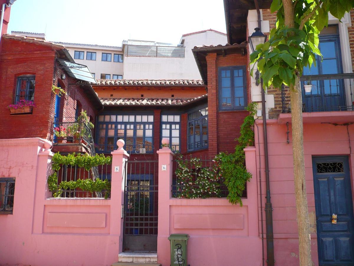 El 8 De Serranos - 1º - Casa Con Garaje เลออน ภายนอก รูปภาพ